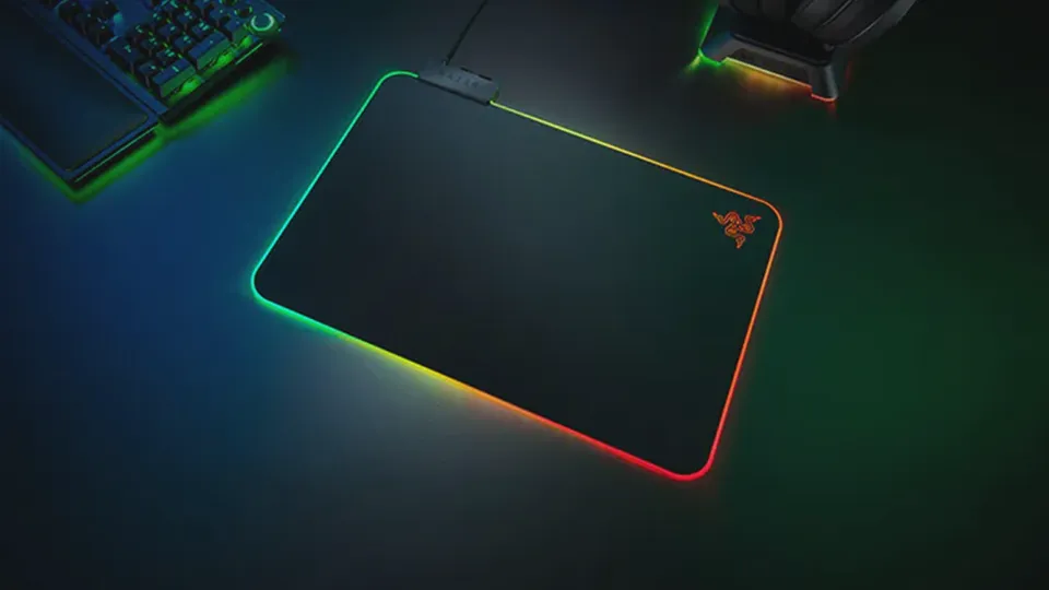 Razer Firefly V2 gamer egérpad áttekintés